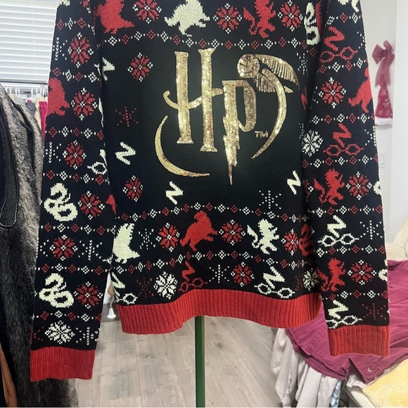 HARRY POTTER Themed Sweater Size Medium Ribbed Pullover Magical Movie Sweater - Picture 5 of 12